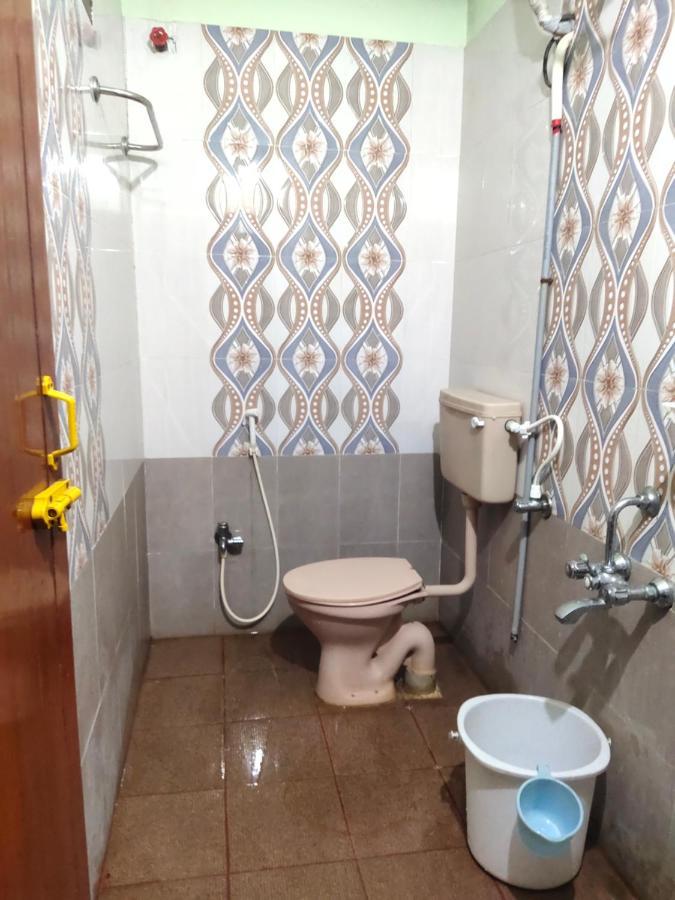 Hotel J J Residency Puducherry Exterior foto