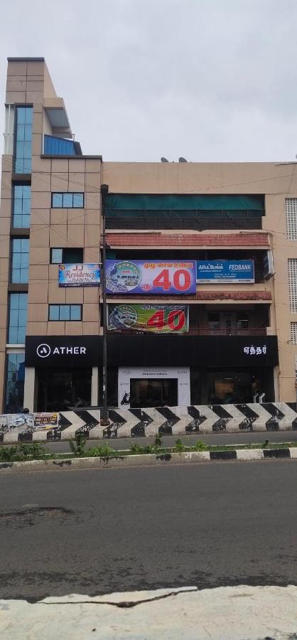 Hotel J J Residency Puducherry Exterior foto